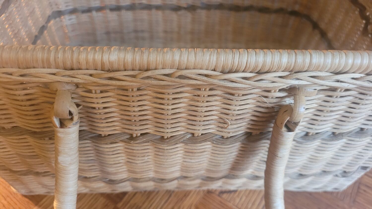 Rattan suitcase 70's