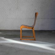Ensemble de 6 chaises de salle à manger par Axel Larsson