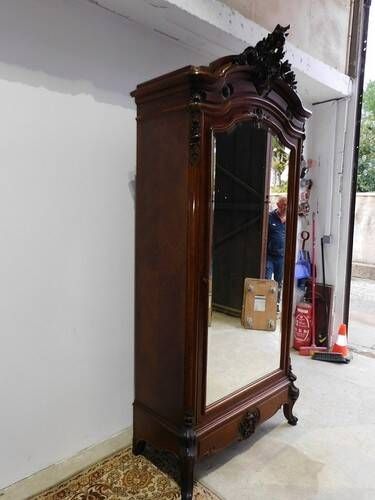 19th Century Rococo Bonnetière Wardrobe in Rosewood