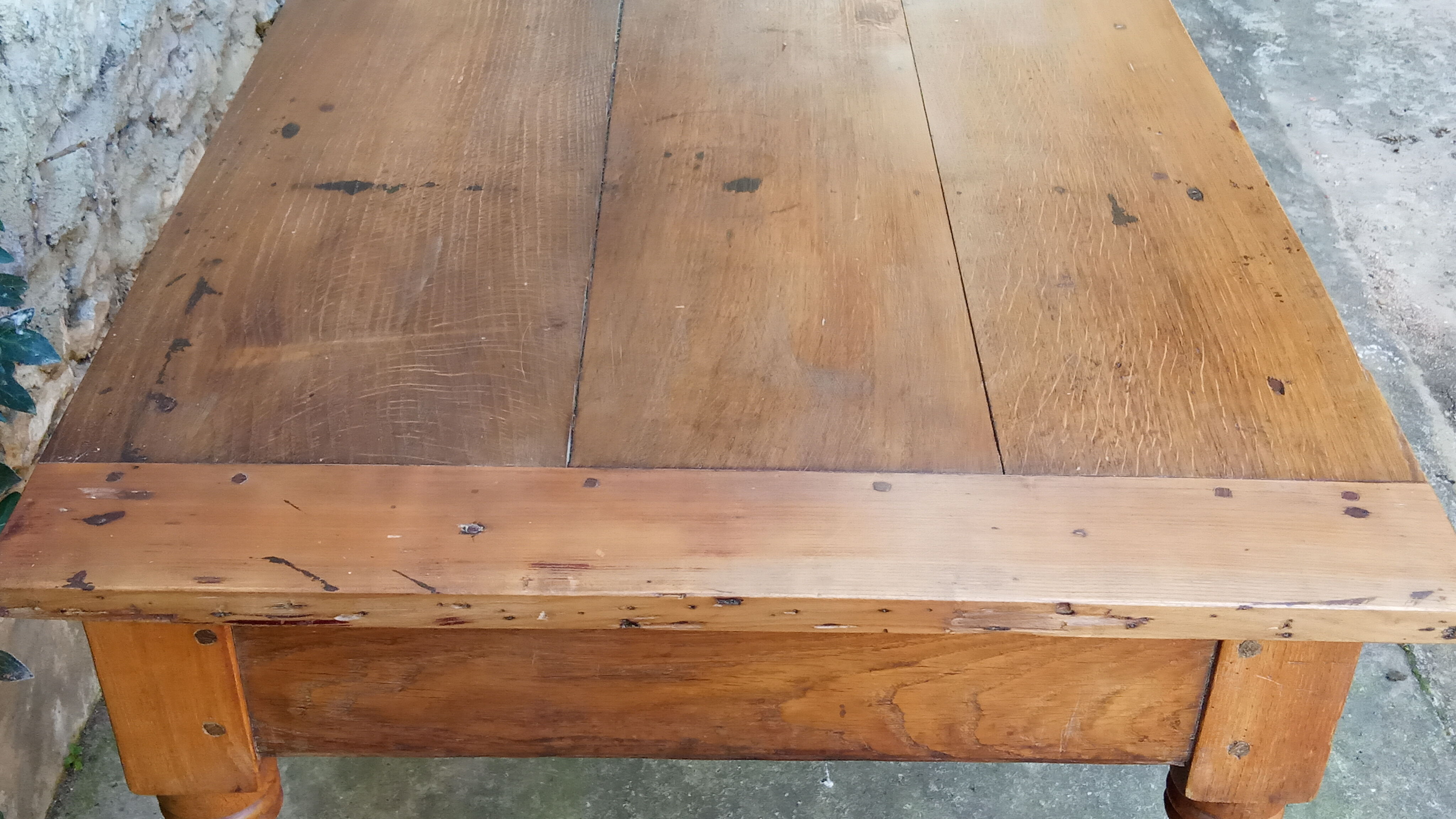 Oak farmhouse table turned legs