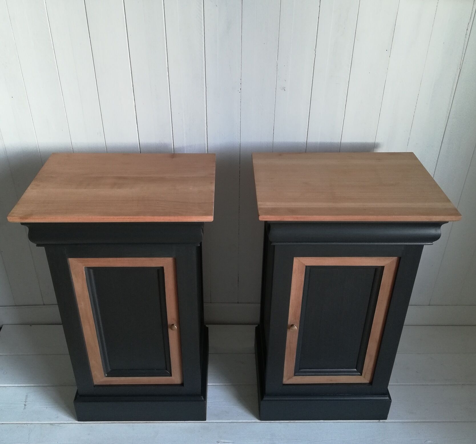 Pair of bedside tables