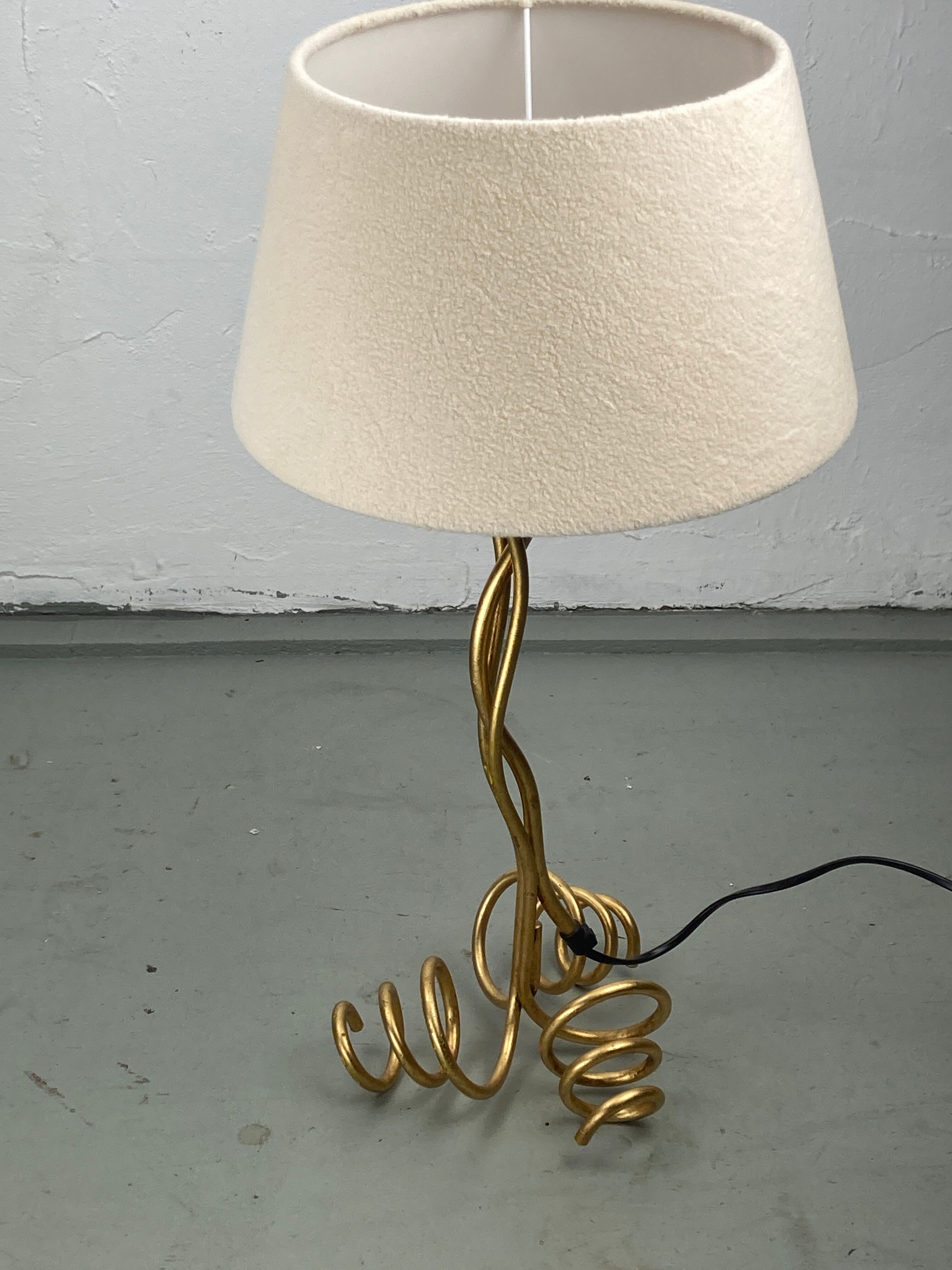 Vintage curly wavy free form label lamp, bouclé shade