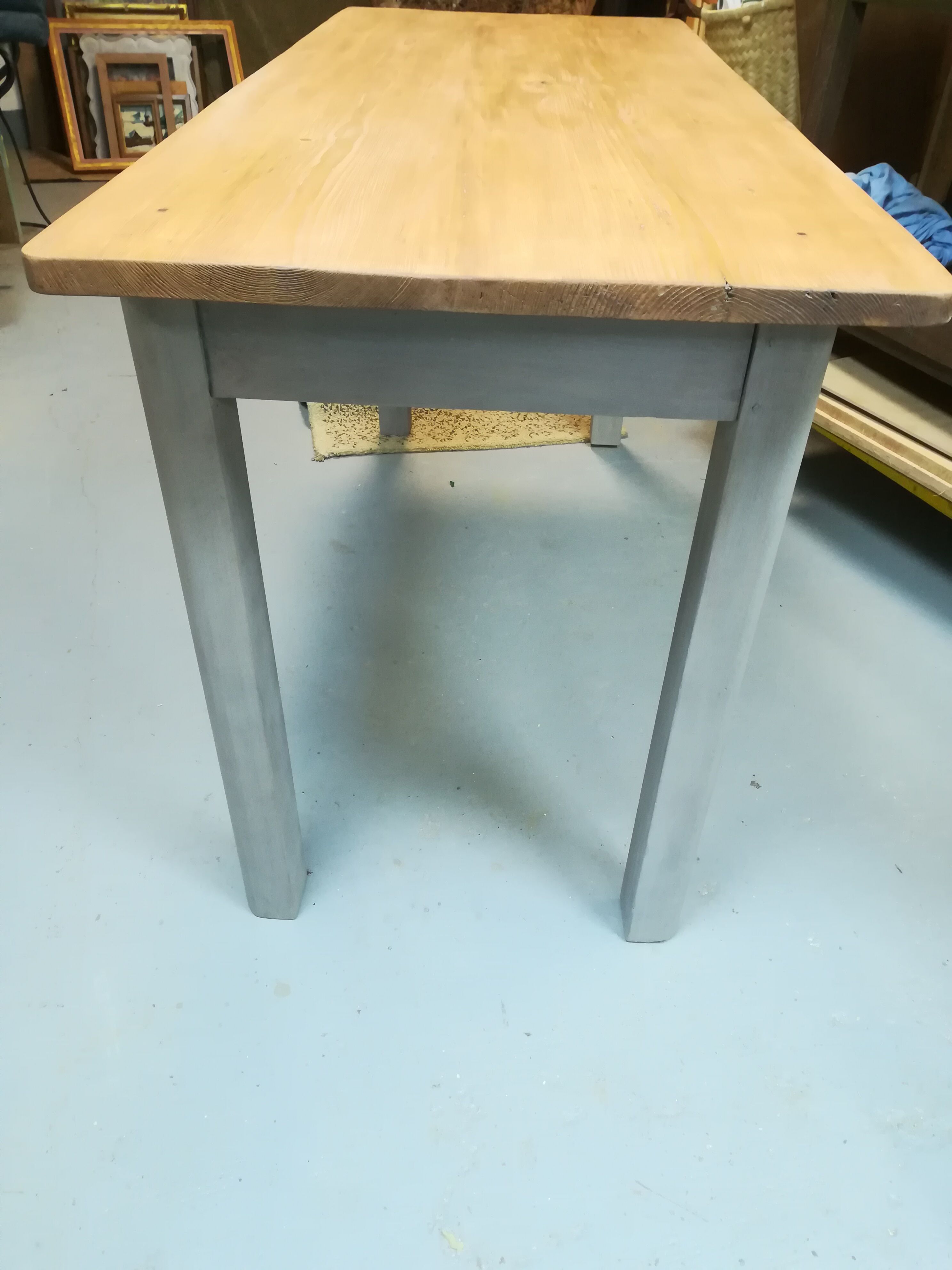 Bistro table