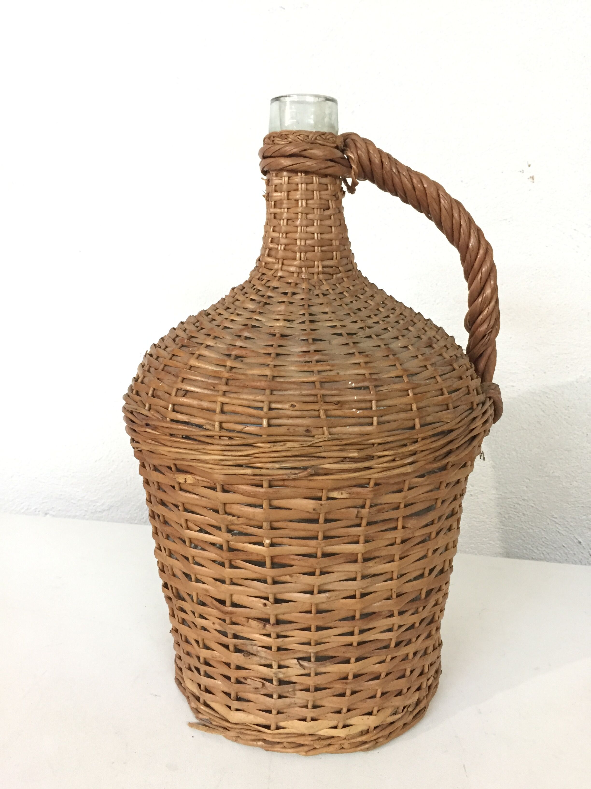 Demijohn stuffed, 1960