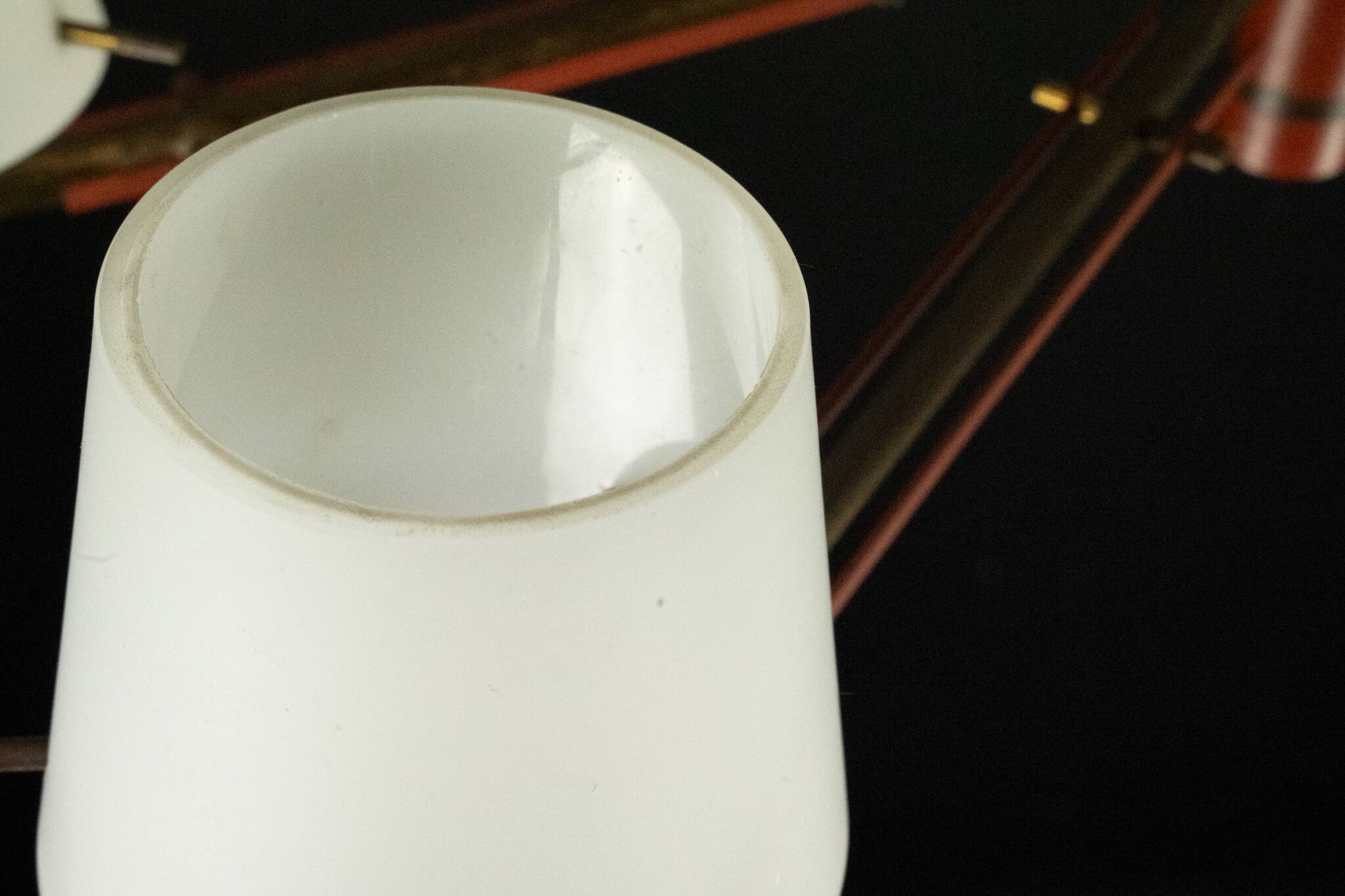 Mid-Century 8 arms Stilnovo chandelier in opaline, brass and red lacquer.