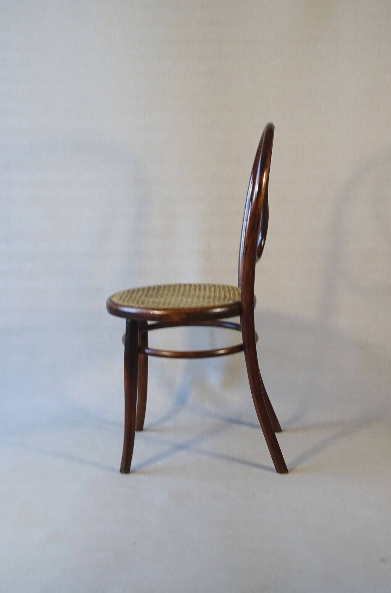 Thonet bistro chair N°20 ca 1868 new canework - rare model from this period -