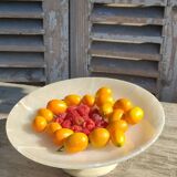 Vintage cut in white alabaster