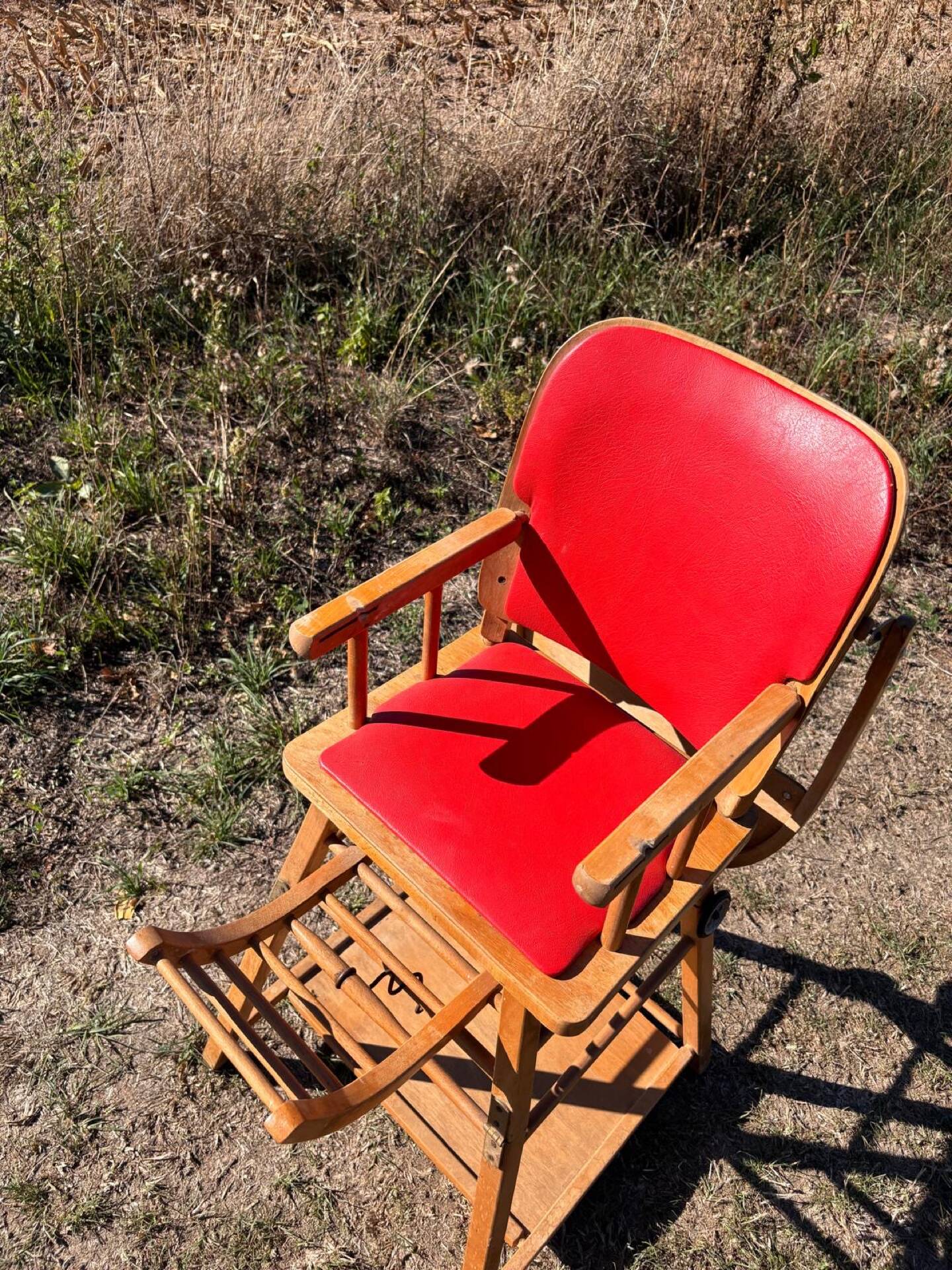 Chaise haute bébé, bois vintage