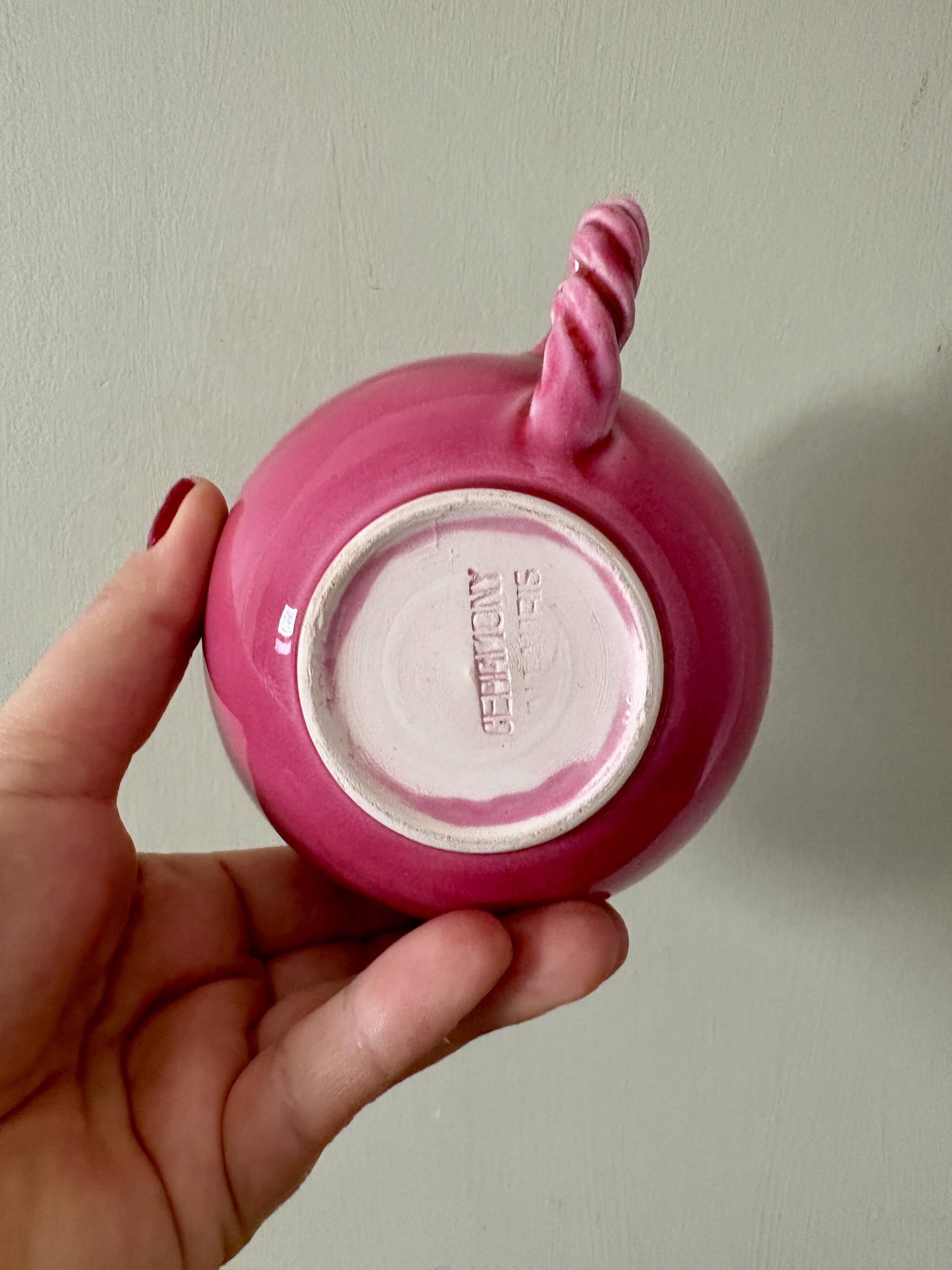 Set of 2 antique pink ceramic mugs