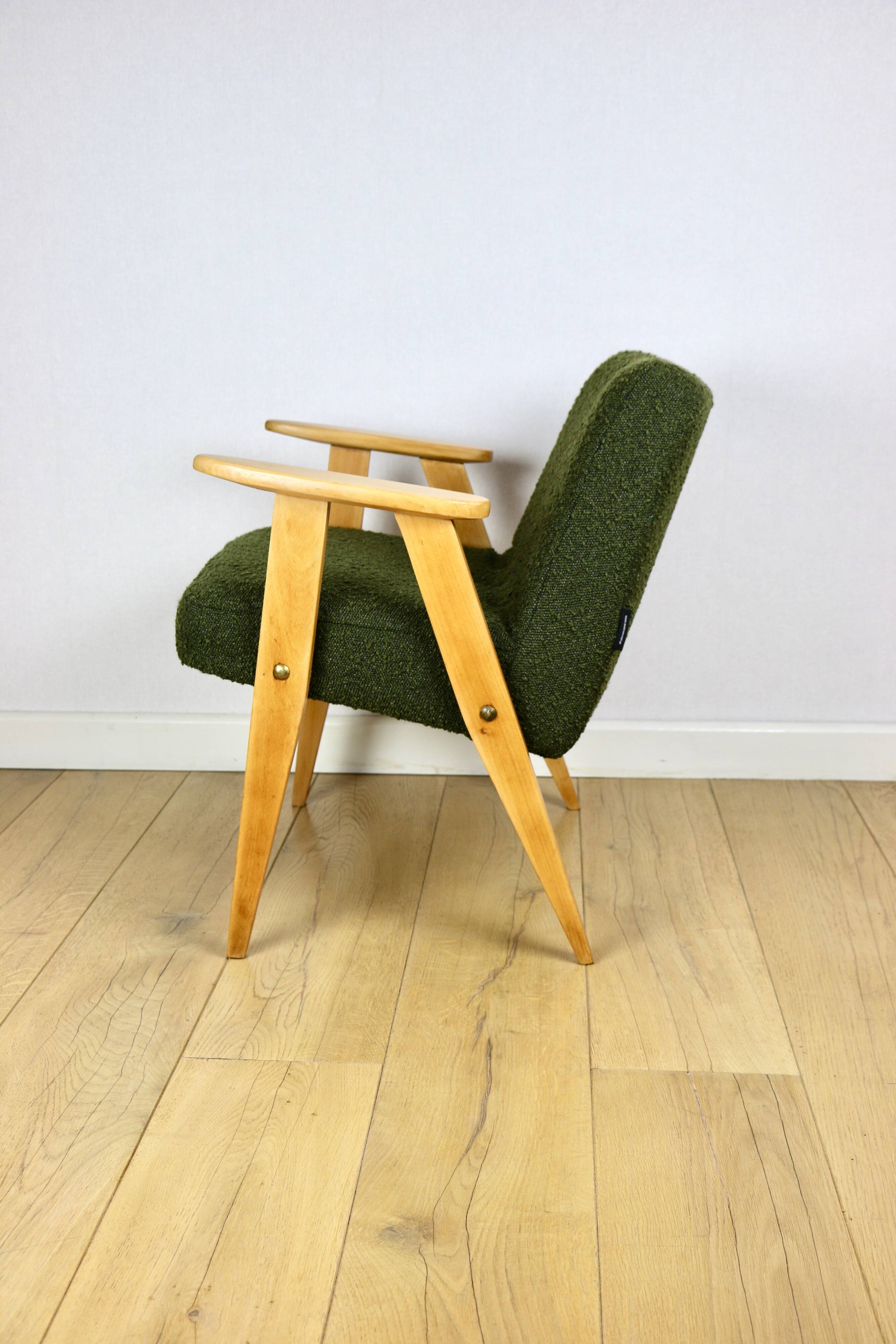 Chierowski 366 armchair, 1970s, olive green vintage boucle - light wood