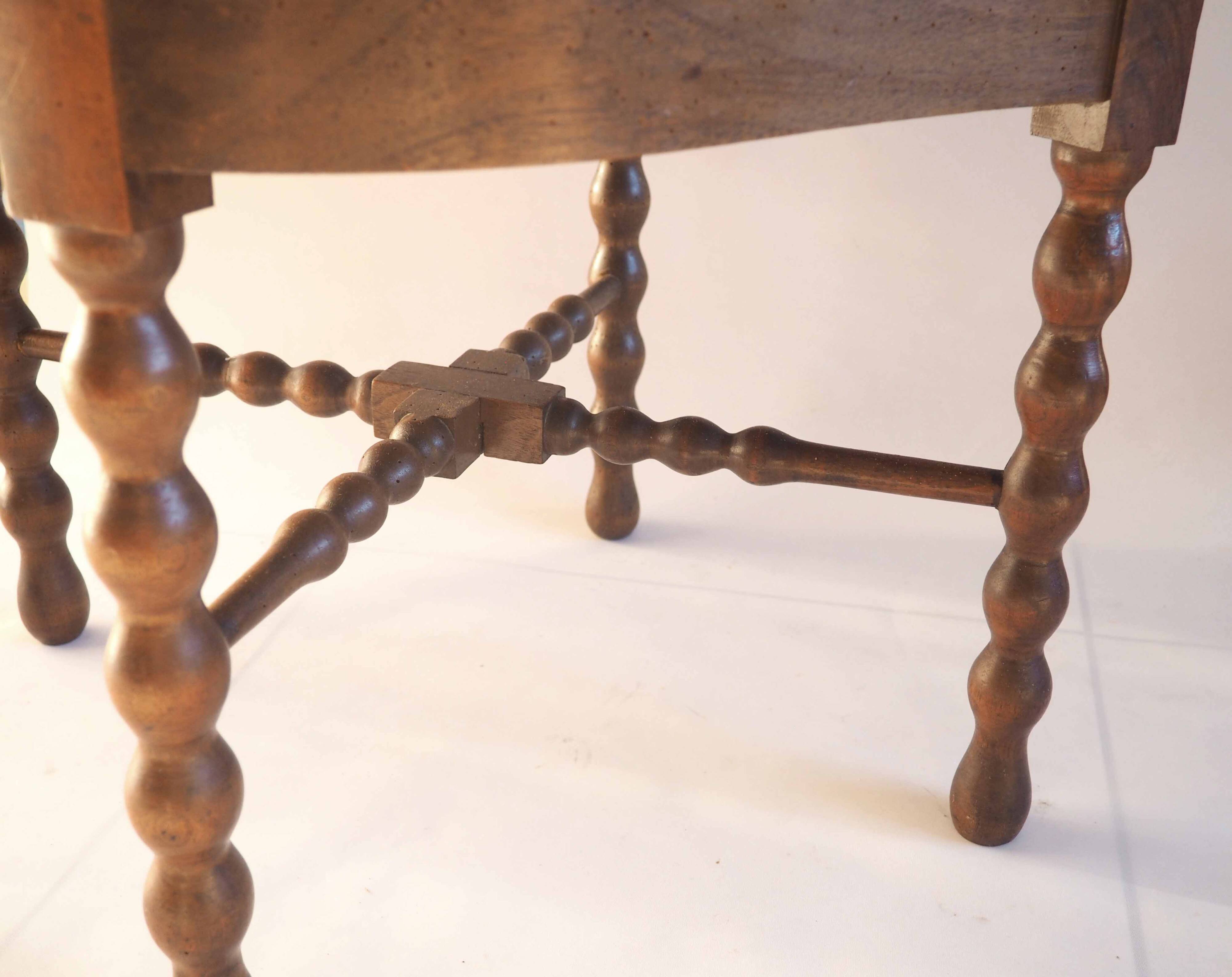 Pearl wood corner armchair