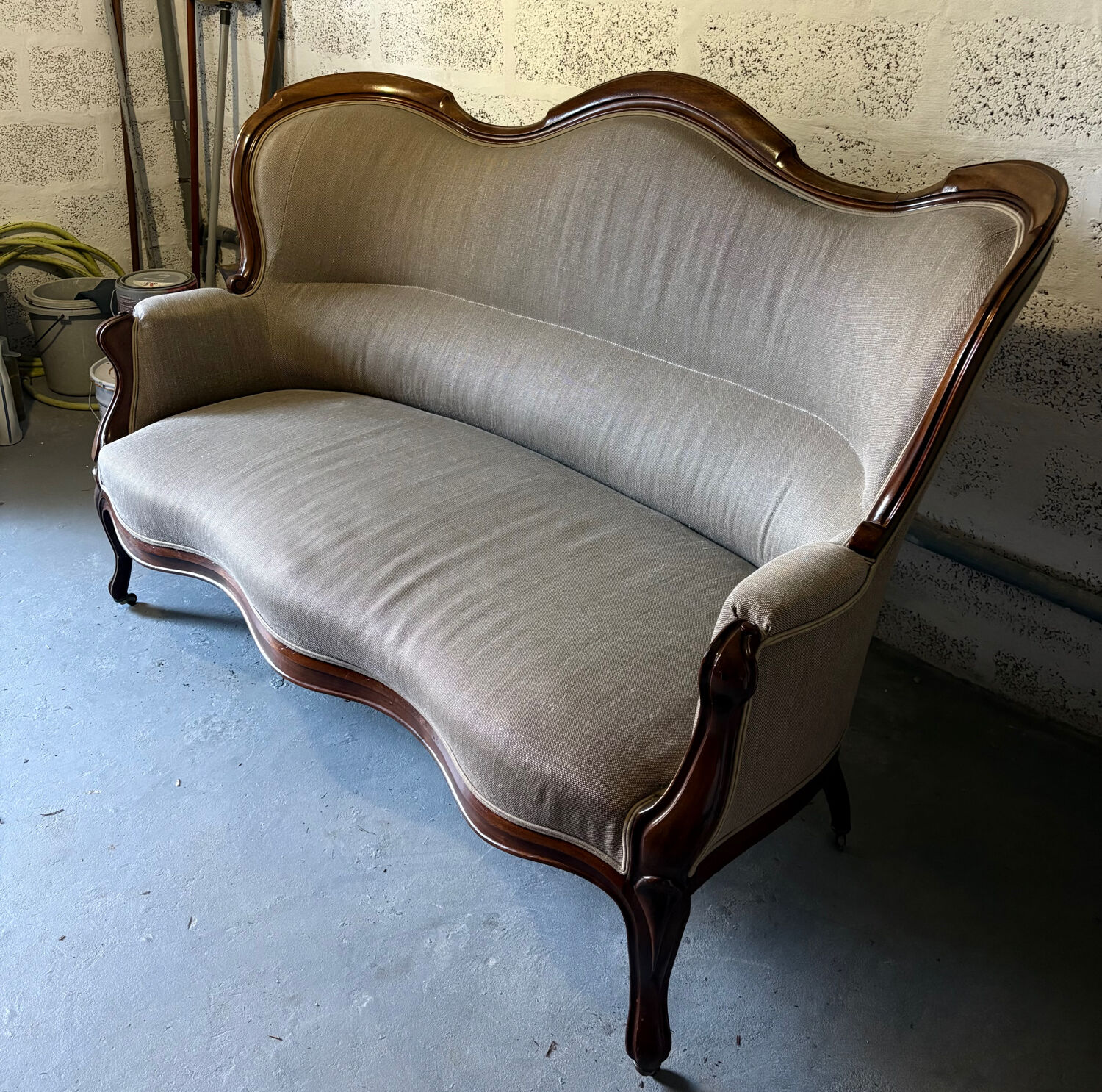 Louis Philippe mahogany canapé