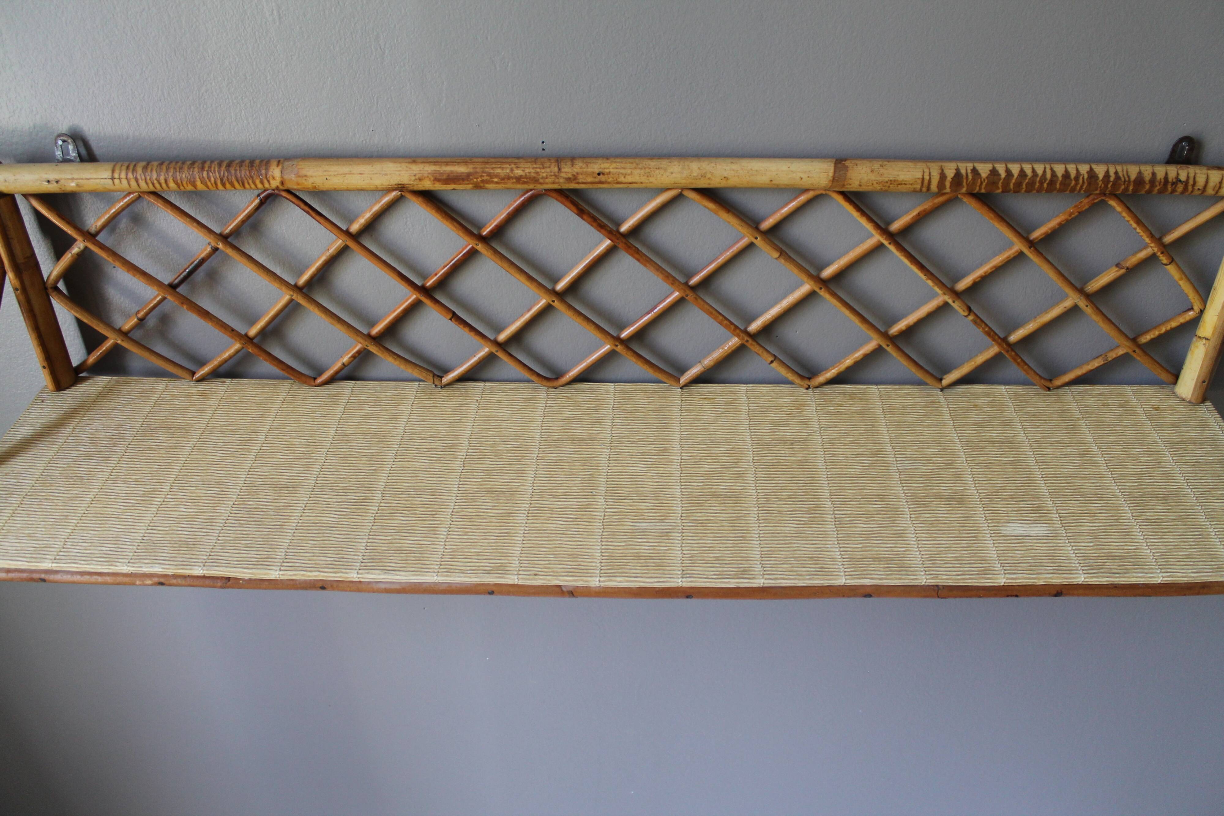 Etagere murale vintage rotin