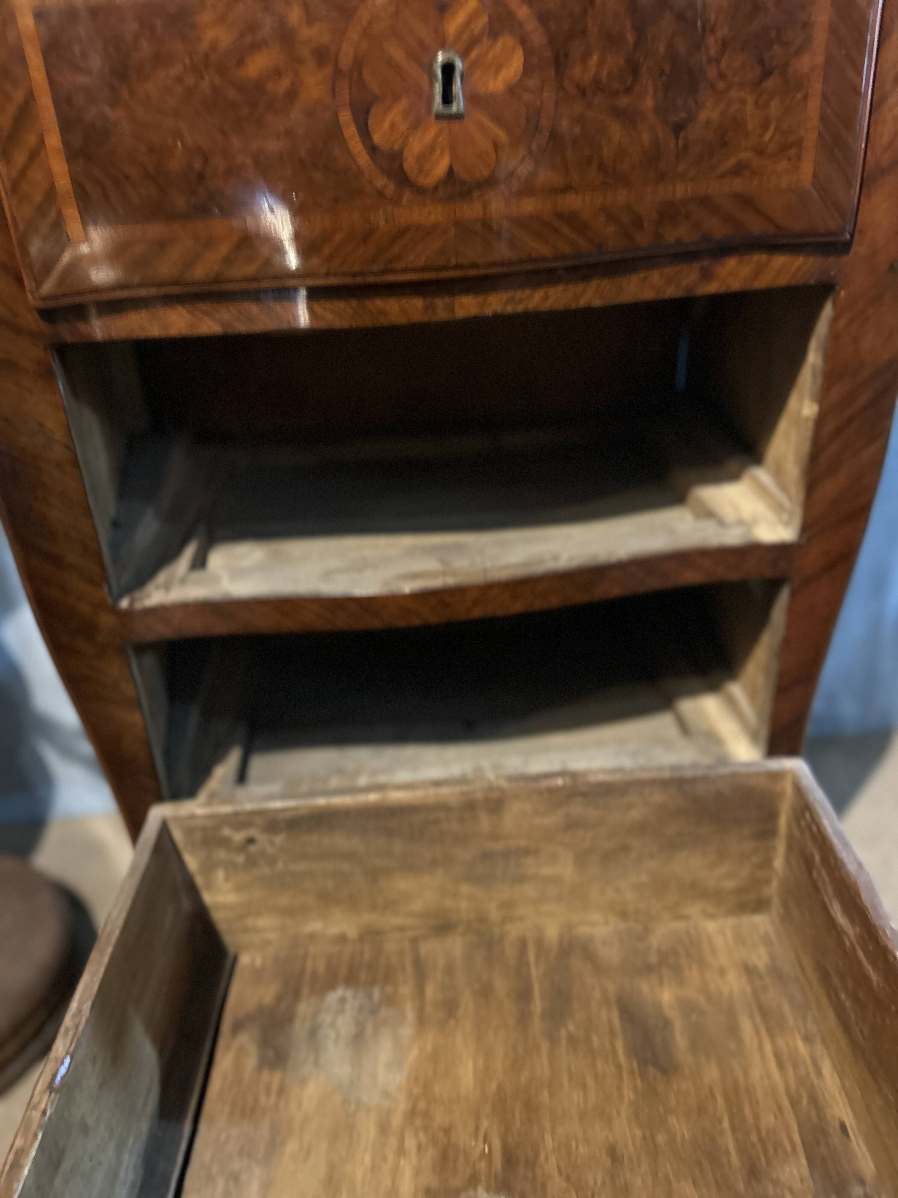 Louis XV marquetry commode, curved.