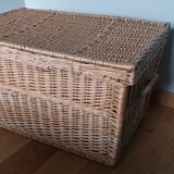 Wicker crate, very large basket