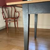 Farm table