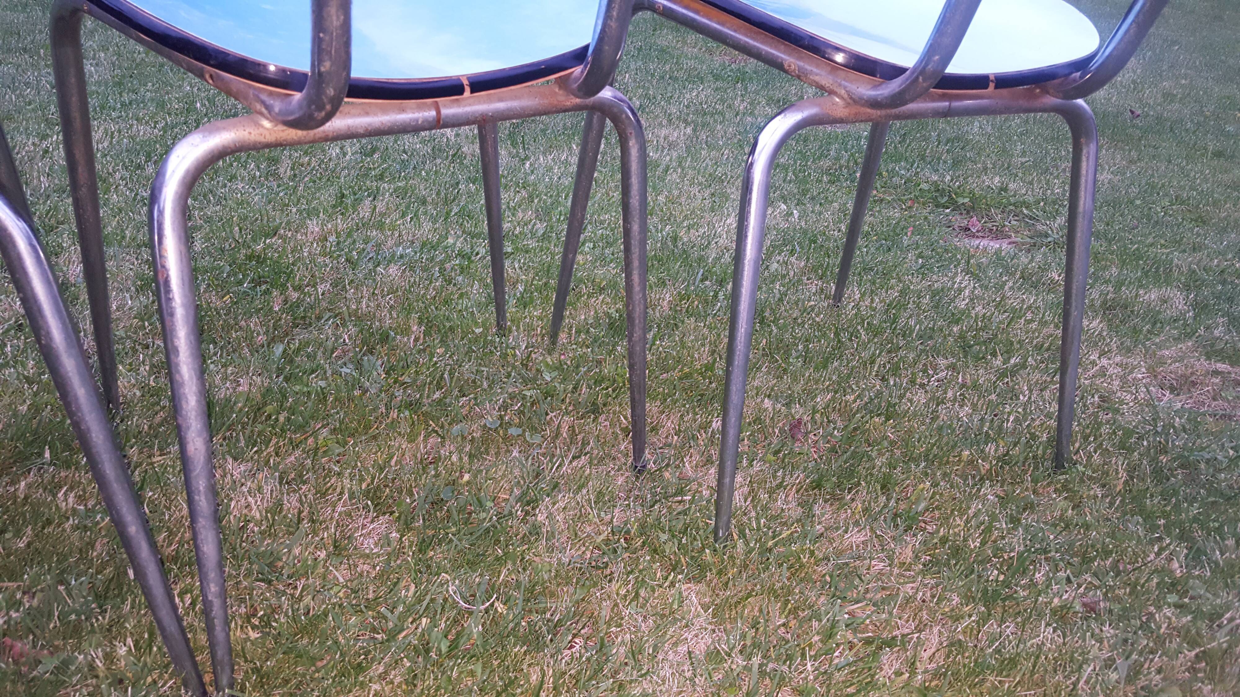 4 chaises vintages en formica bleues