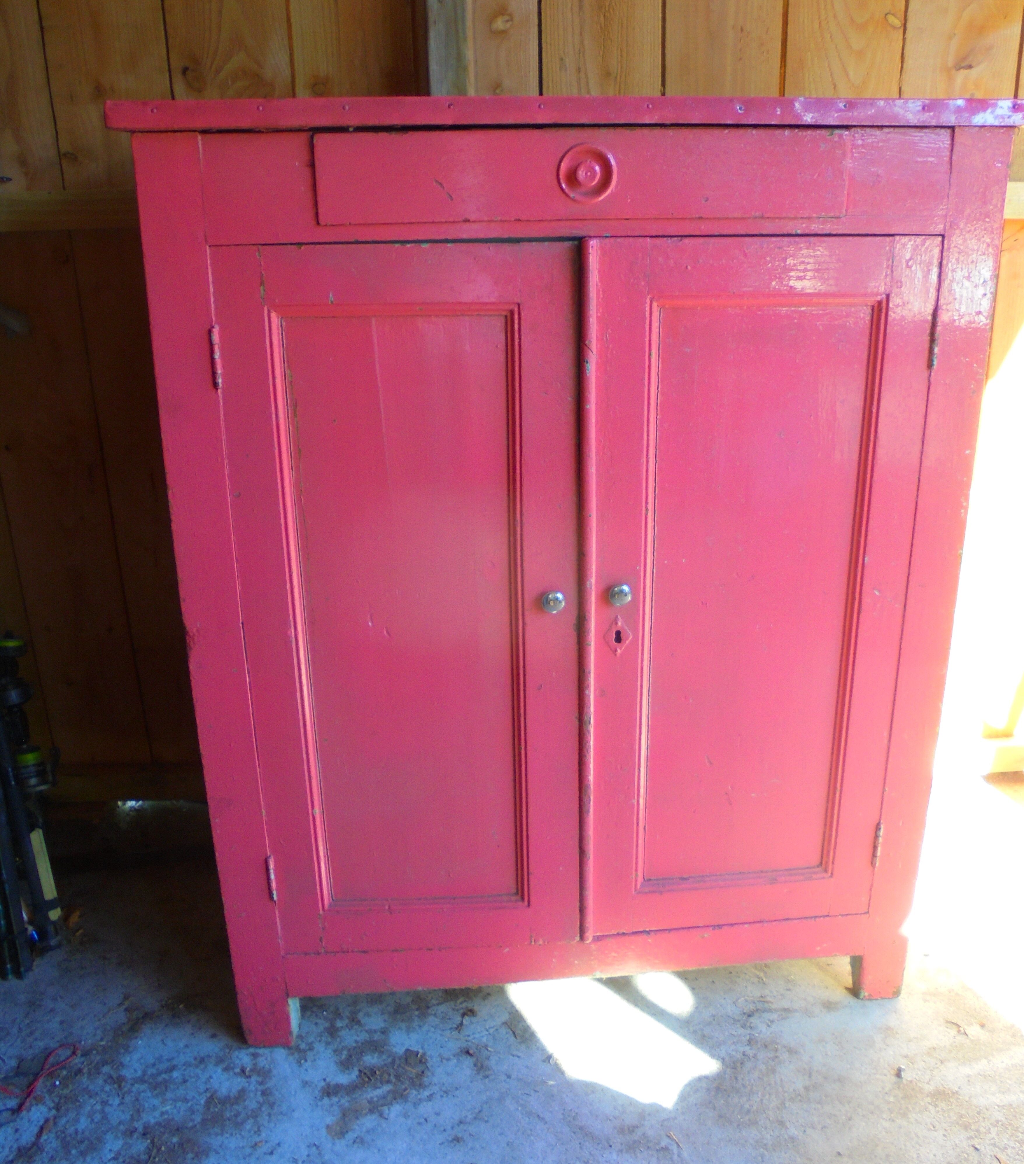 Parisian buffet at support height