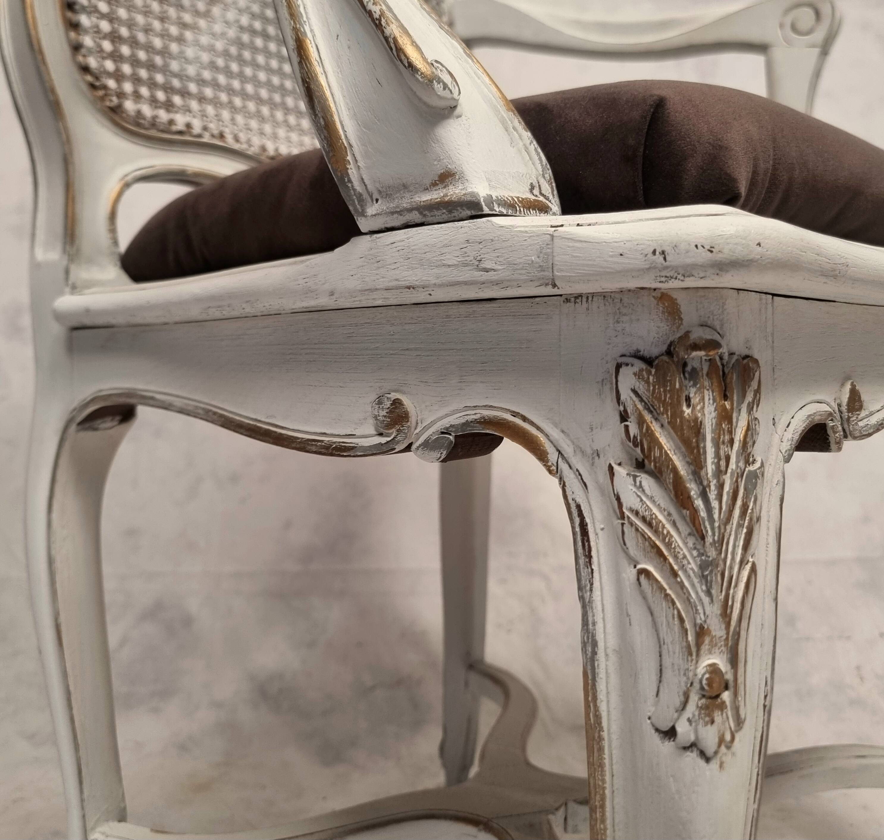 Paire de fauteuils cannés de style régence - bois peint - 19ème