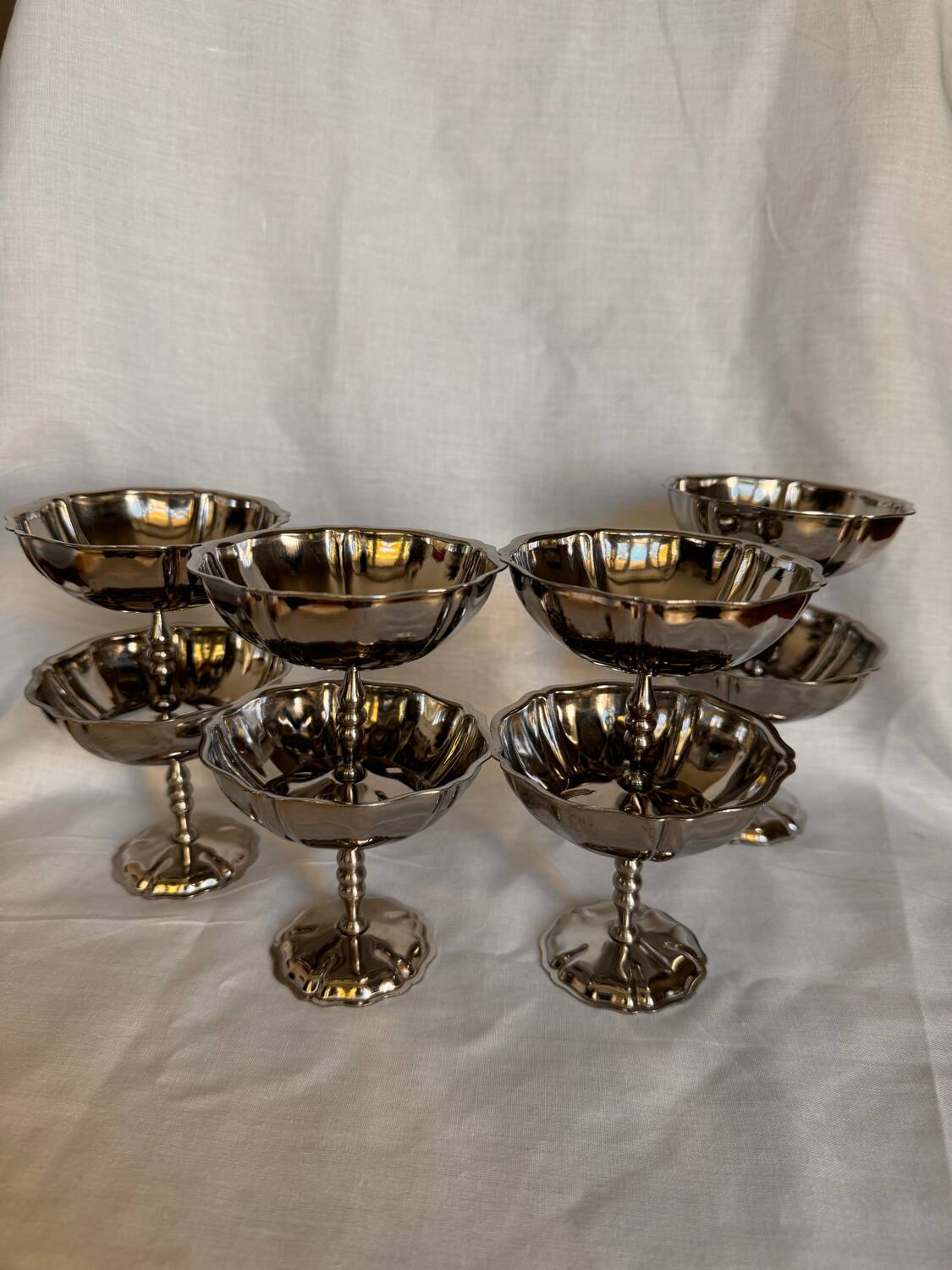 Set of 8 stainless steel ice cream cups