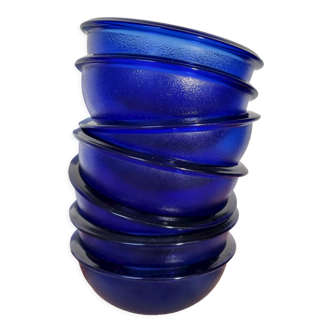 Lot de huit bols ramequins coupelles bleus verre made in France vintage
