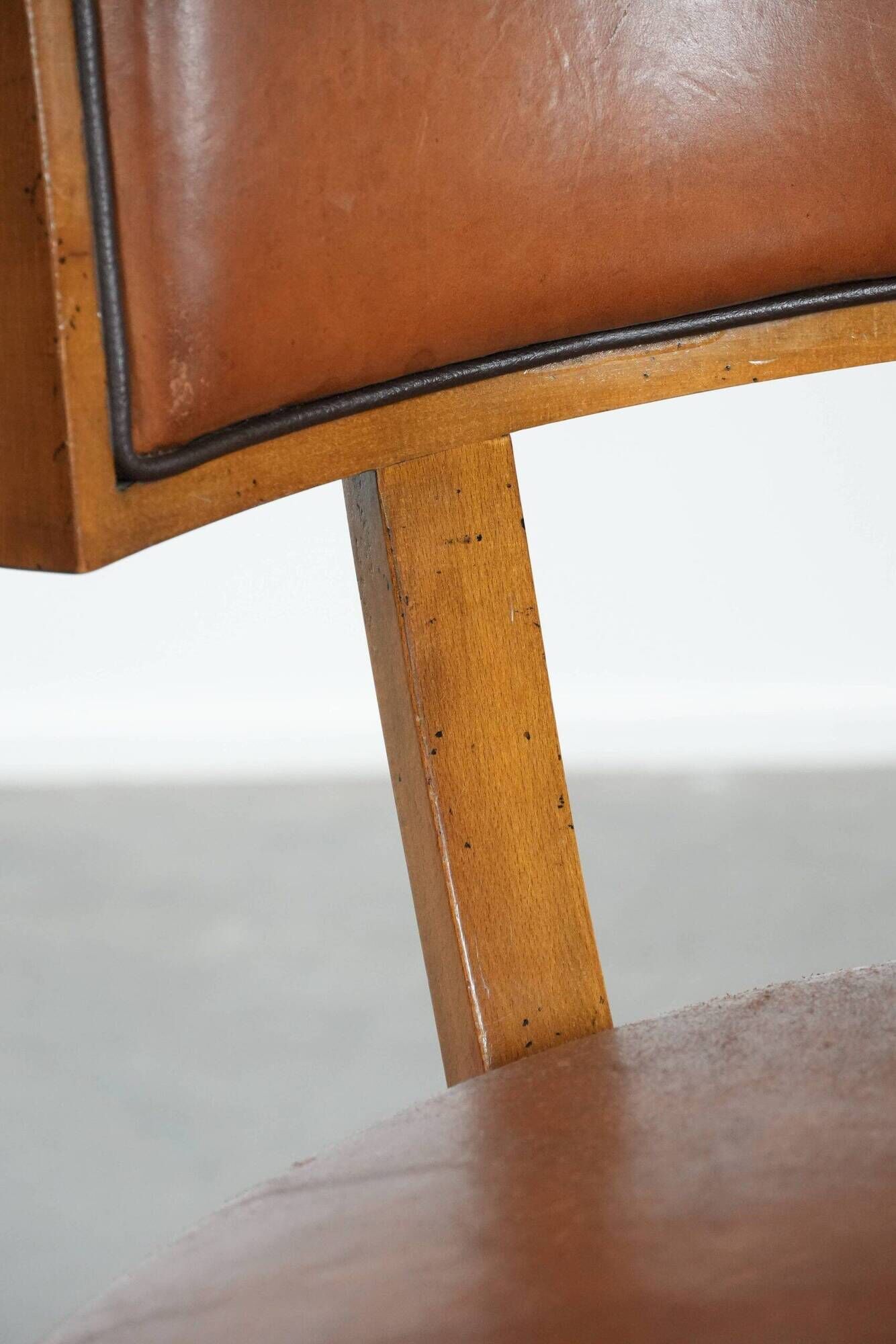 Vintage design armchair / cocktail chair made of sheepskin leather