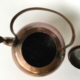 Vintage copper theière
