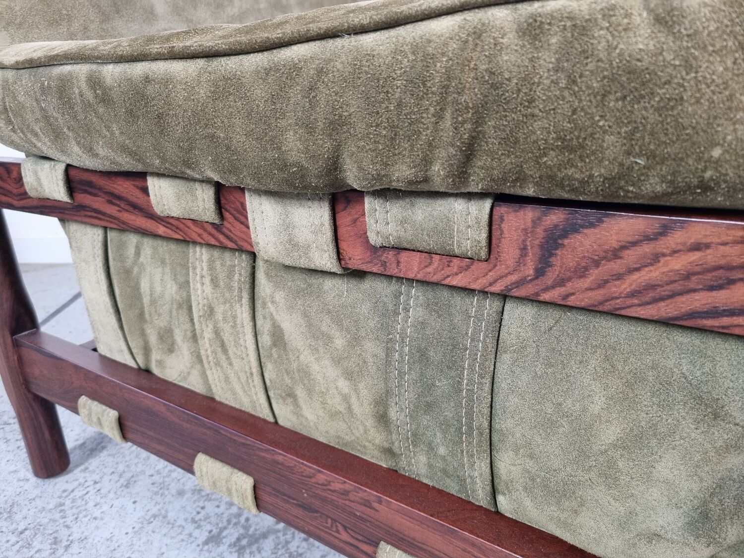 Pair of Brazilian rosewood armchairs, 70s