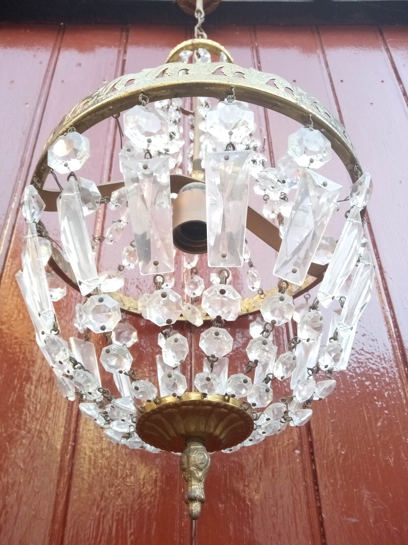 Hot air balloon suspension