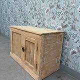 Small low country chic sideboard (renovated)