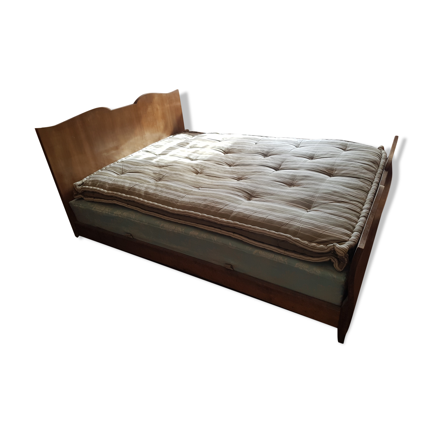 Bed frame with headboard whiskers