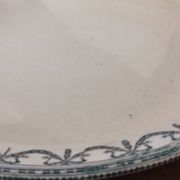 Iron earth hollow dish ec Salins, Louis XVI garlands