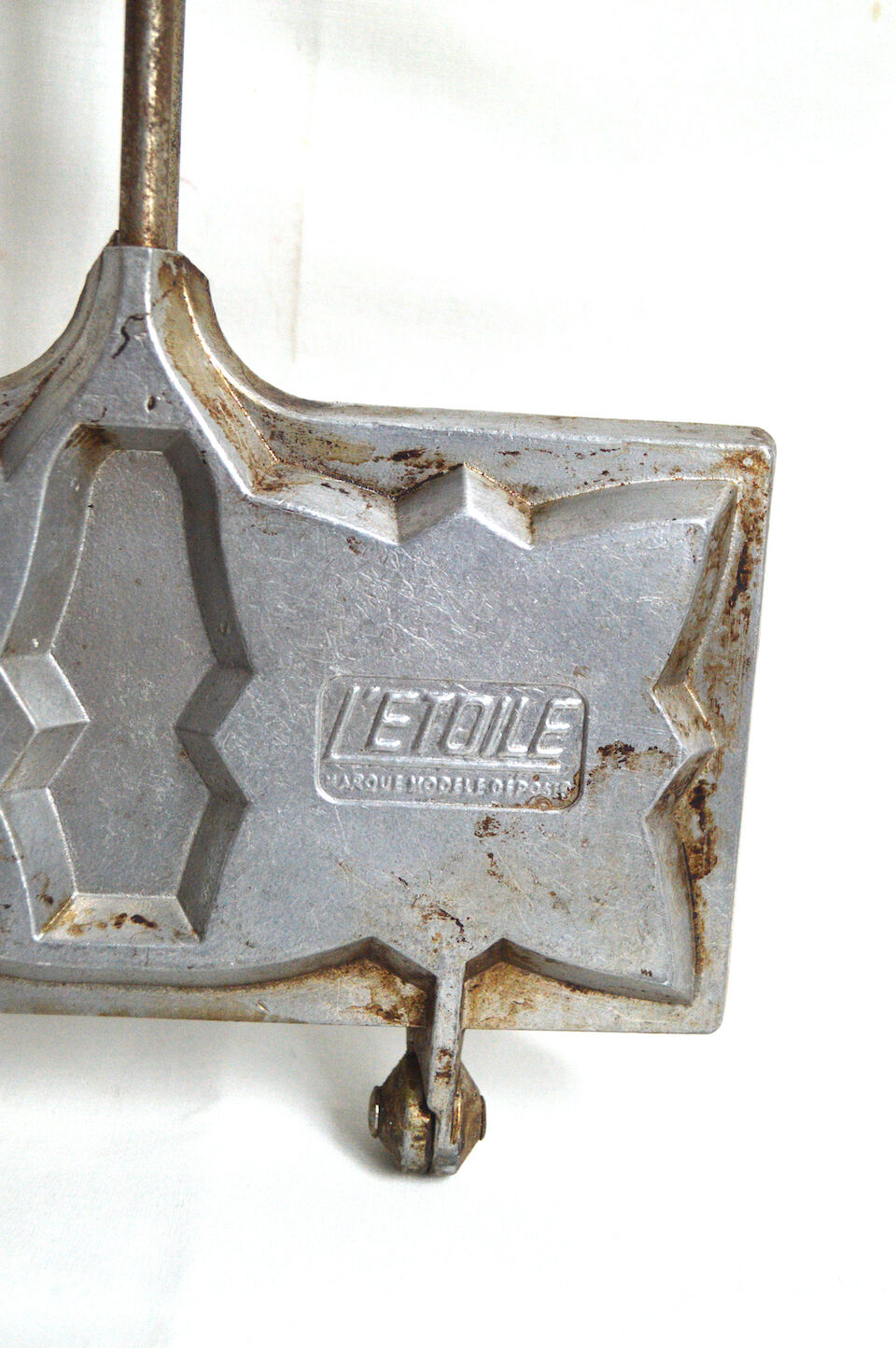 Vintage waffle machine