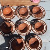 8 cups and saucers Digoin