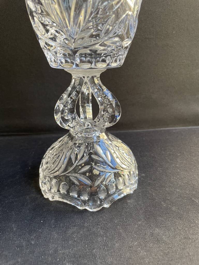 Polished and frosted molded crystal vase – Mid-20th century