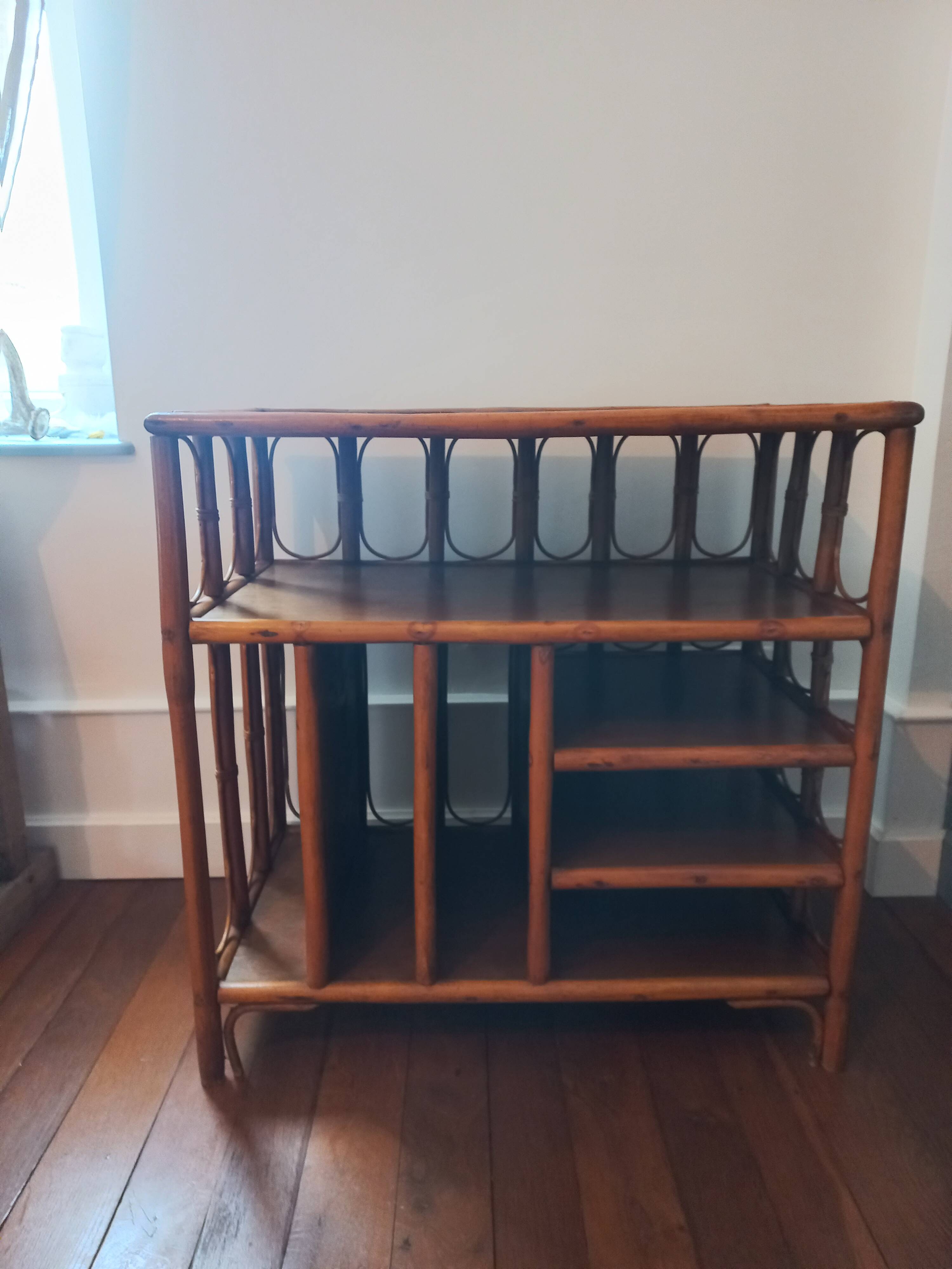 Vintage rattan vinyl cabinet