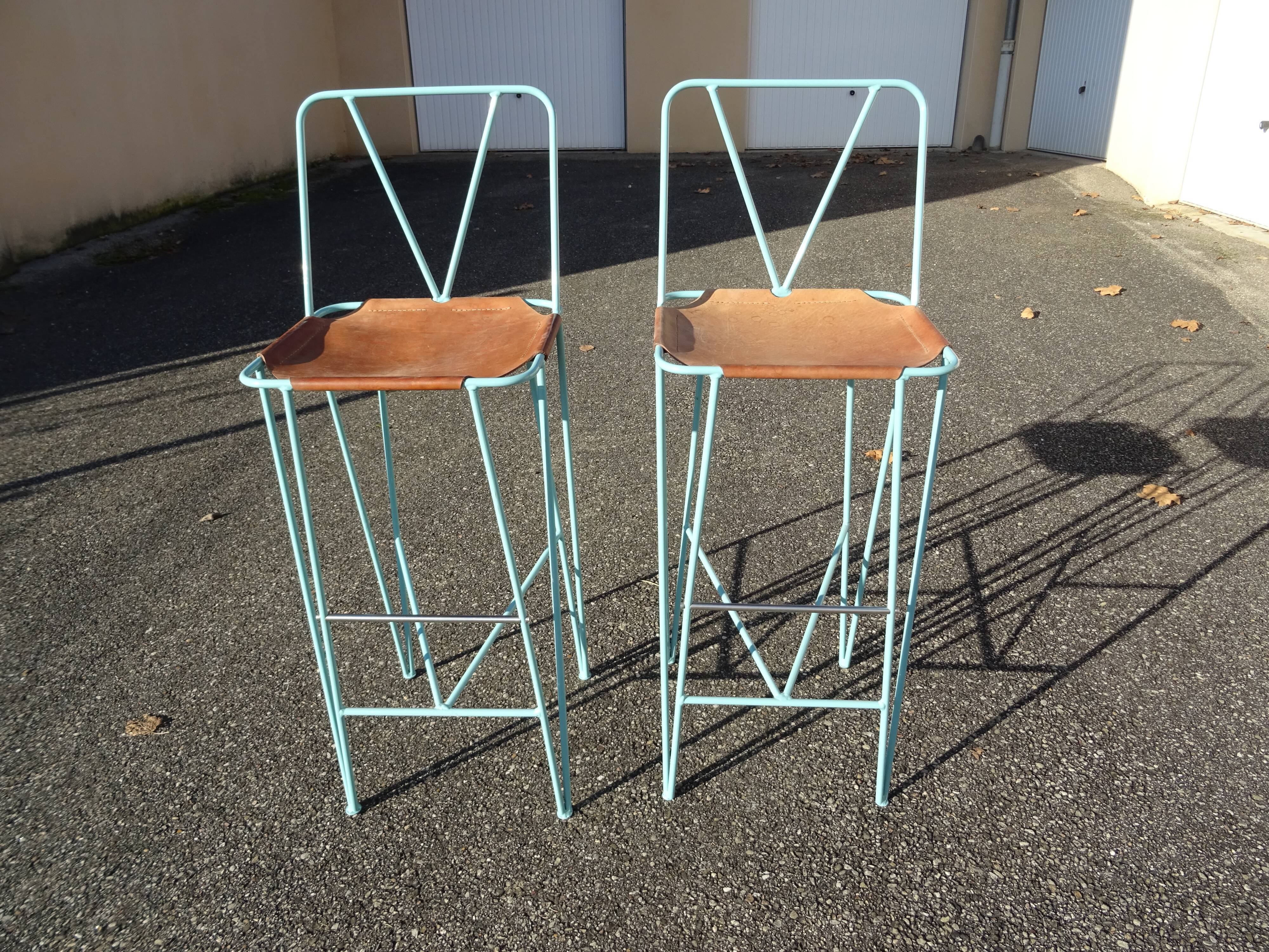 Paire de tabourets hauts tabourets de bar cuir et métal turquoise