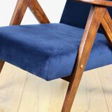 Classic armchair Var B-310 1960s vintage navy blue velvet - dark wood