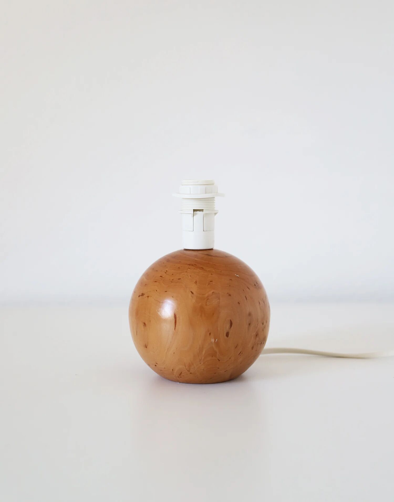 Lampe à poser vintage, pied boule années 70 et abat-jour imprimé