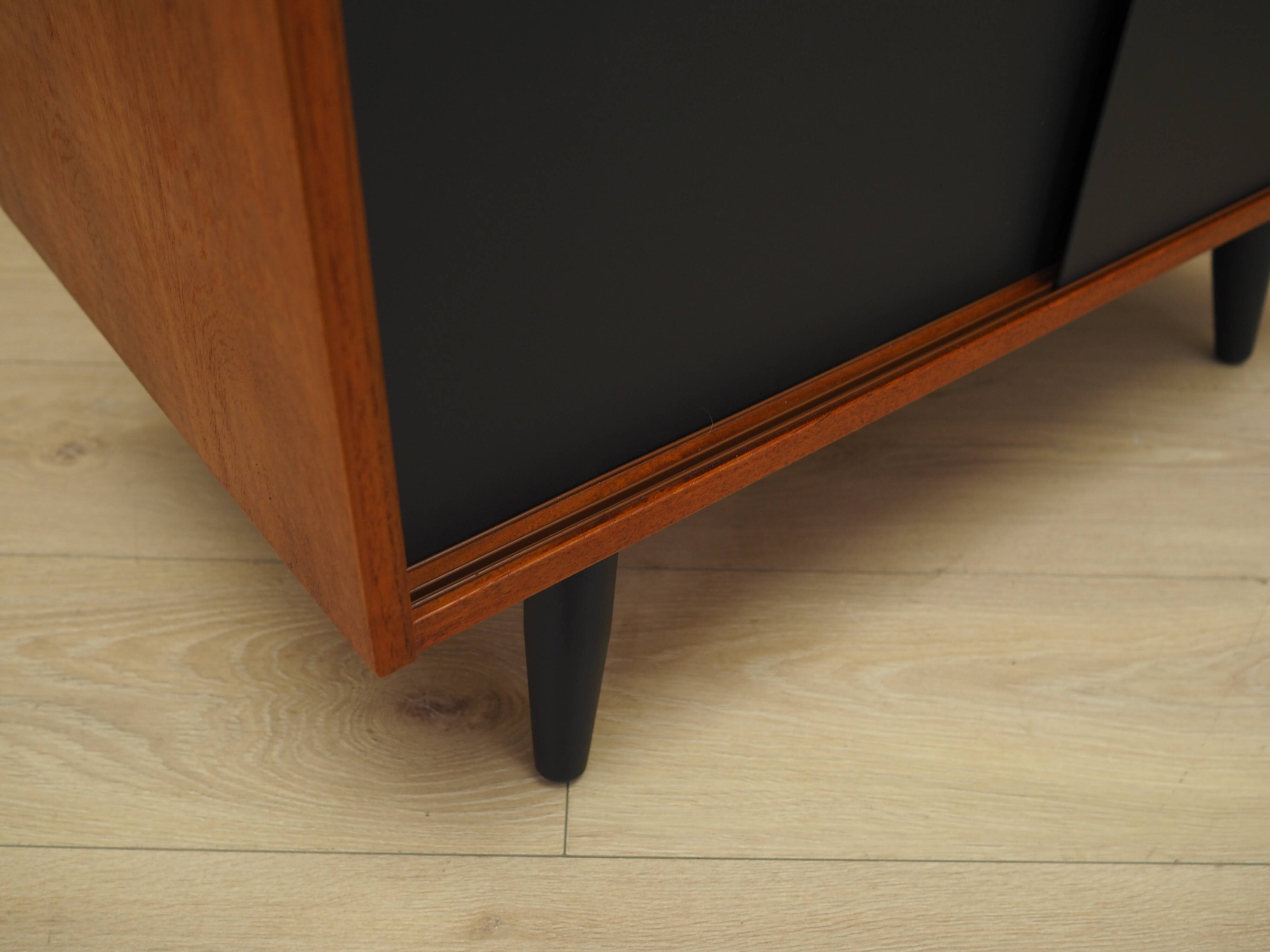 Armoire en teck, design danois, années 1960, fabriquée au Danemark
