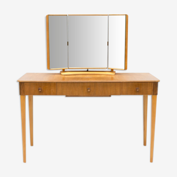 1950s Walnut Dressing Table by Gordon Russell