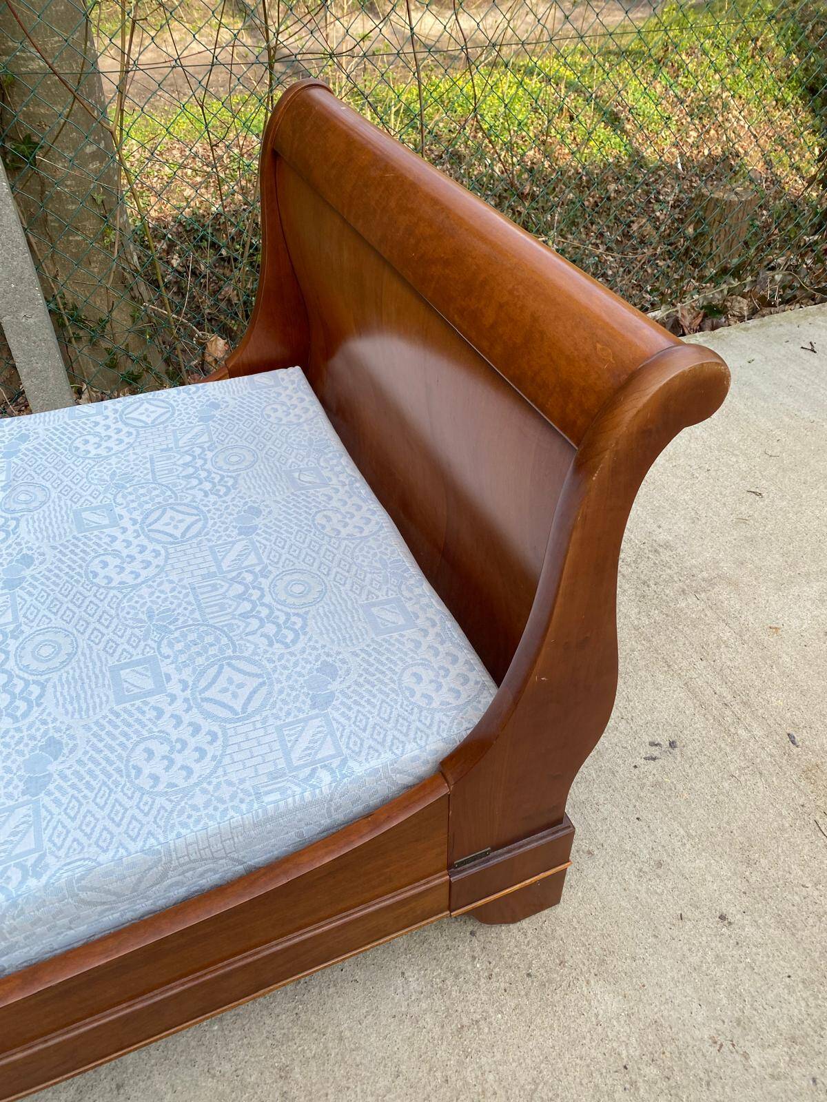 Louis Philippe Grange solid wood sleigh bed with base