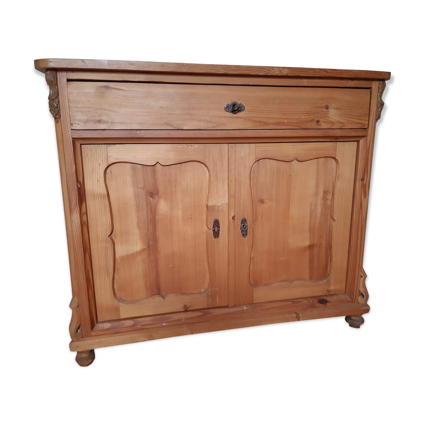 Buffet 19th austrian pine solid work