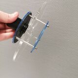Lampes suspendues danoises de style spatial en plexiglas transparent bleu/clair.