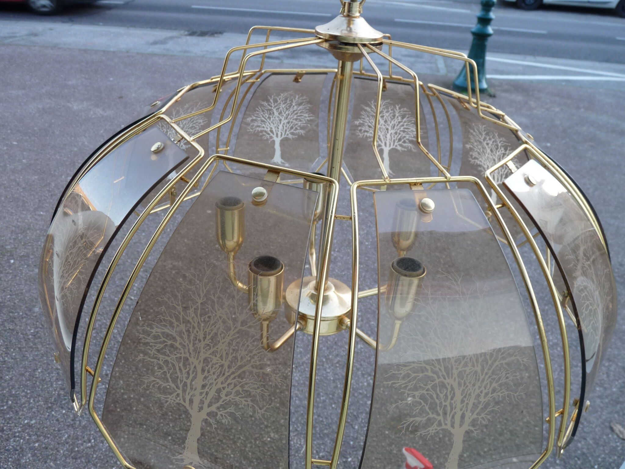 Lustre doré 5 feux verre fumé arbre