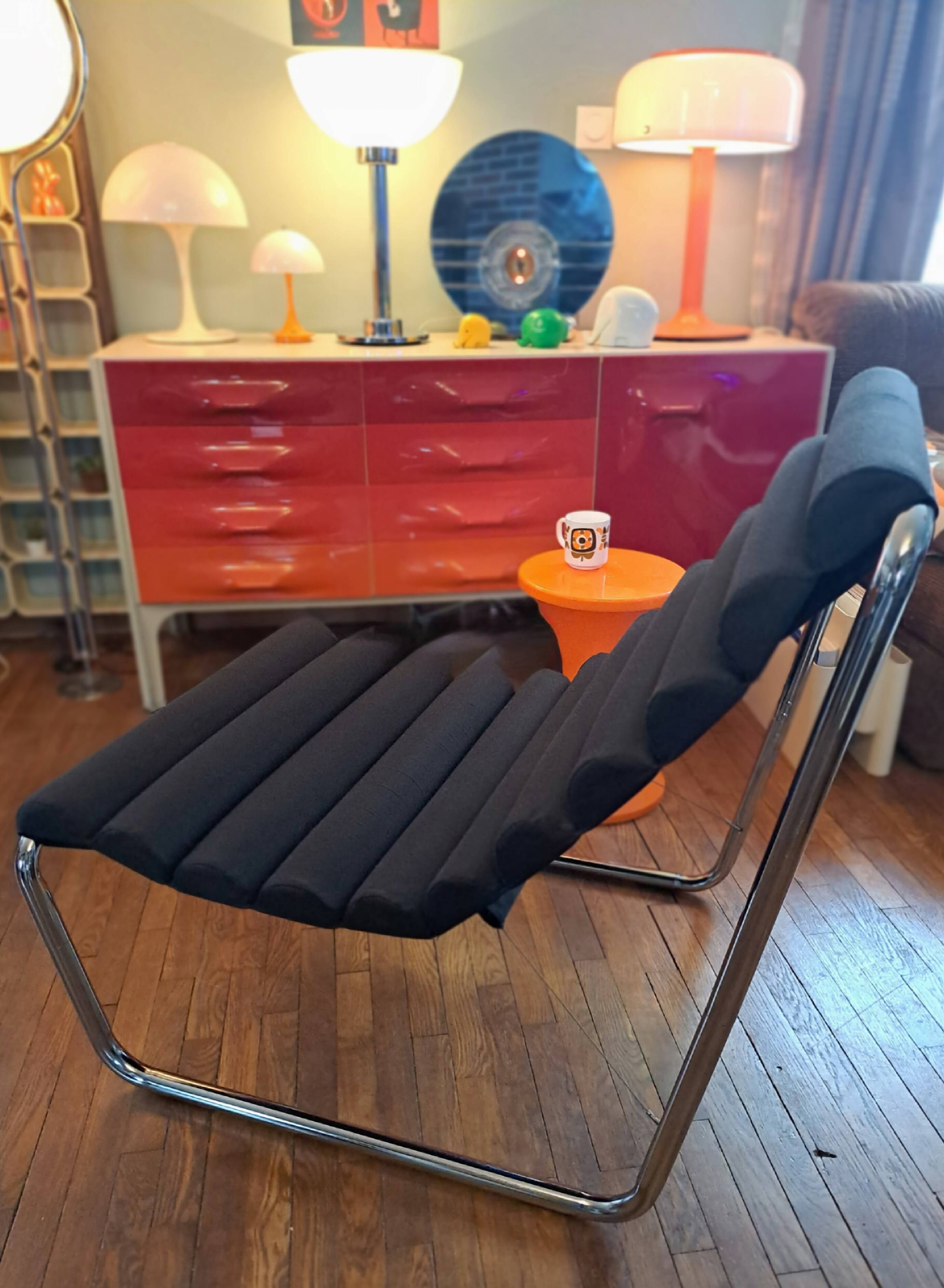 Fauteuil suspendu
"boudins" Dlg Michel BOYER1970