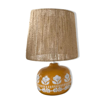 Ceramic lamp and rope