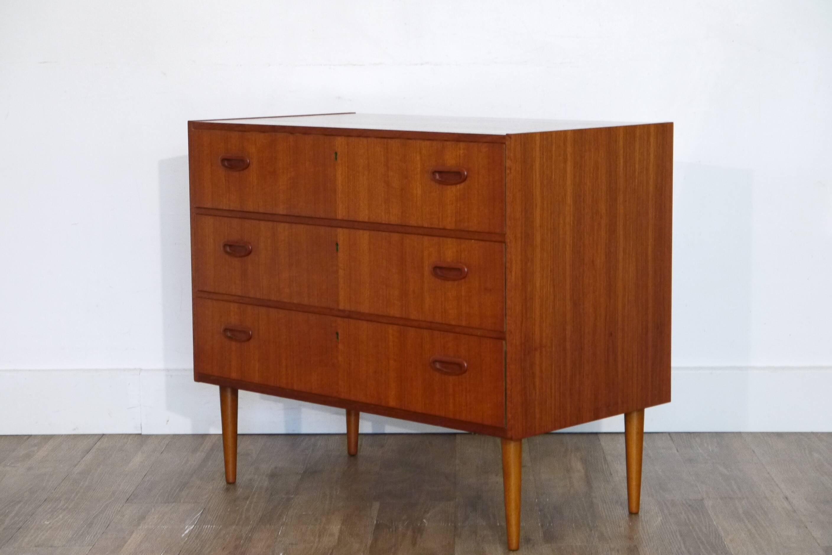 Commode danoise en teck 1960