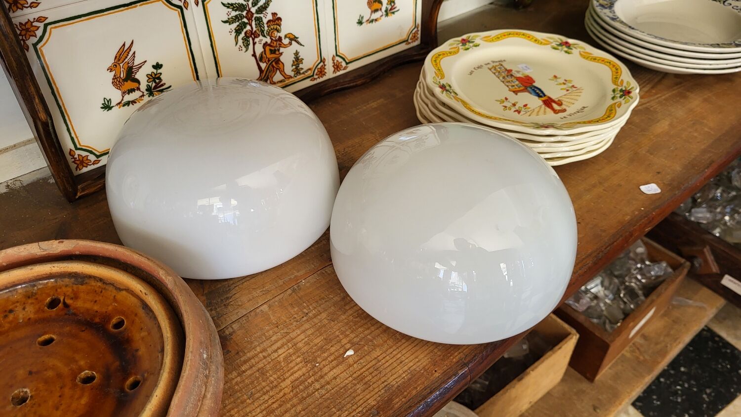 White opaline ceiling lamp