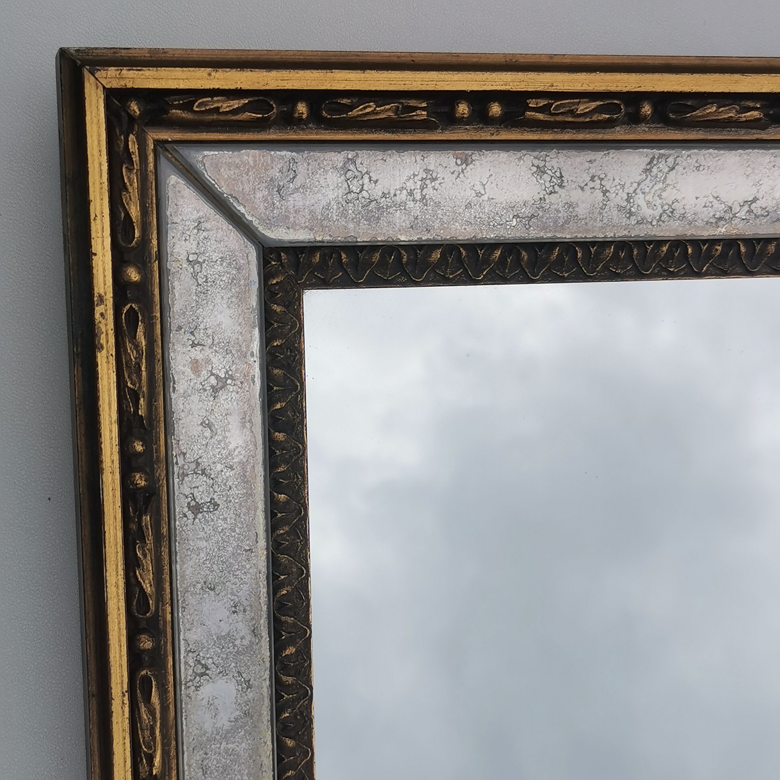 Gilded wood mirror